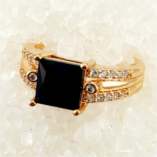 S14 - Square Diamond Zircon Ring For Woman Fashion Wedding Engagement Party No tarnish Jewelry with Red Pink Black Golden Stone