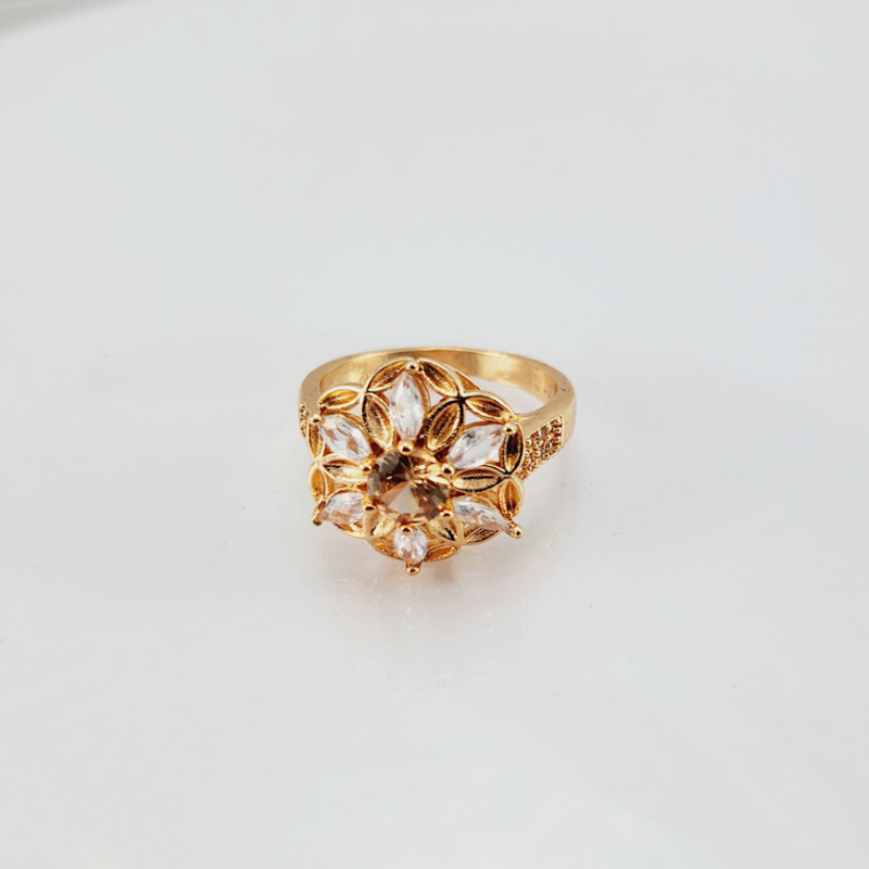 S2 4 Rhinestones With Center Stone Zircon Ring For Woman Fashion Wedding Engagement Party Charm Jewelry