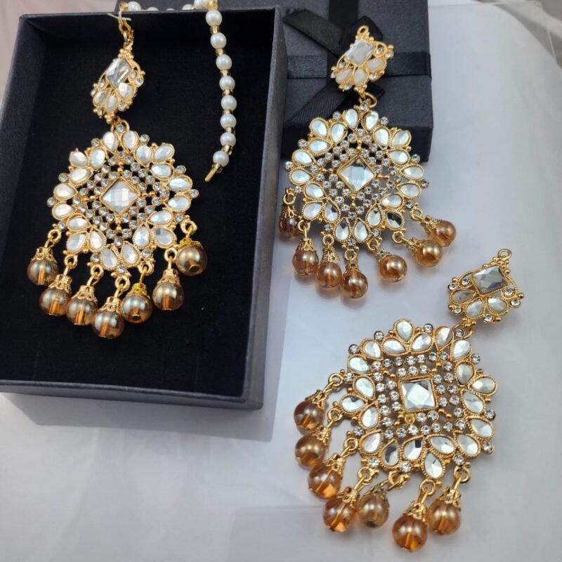 bridal earrings online, wedding jewelry Pakistan, partywear earrings, mehndi jewelry, engagement earrings, festive jewelry online, statement earrings for brides, affordable bridal set, designer look earrings under 2000, gold plated earrings Pakistan, kundan earrings, chandbali earrings, jhumka earrings, pearl drop earrings, antique style earrings, vintage gold tone jewelry, mirrorwork earrings, stone studded earrings, zircon earrings Pakistan, artificial jewelry online, lehenga accessories, shalwar kameez jewelry, formal party accessories, reception earrings, cocktail party jewelry, evening wear earrings, handcrafted jewelry Pakistan, trendy earrings 2025, budget friendly jewelry, best artificial jewelry Pakistan, gift earrings for her, khubsurat kundan earrings, dulhan ki earrings, sasti bridal earrings online, gold tone earrings kharidain, buy jewelry online Pakistan.